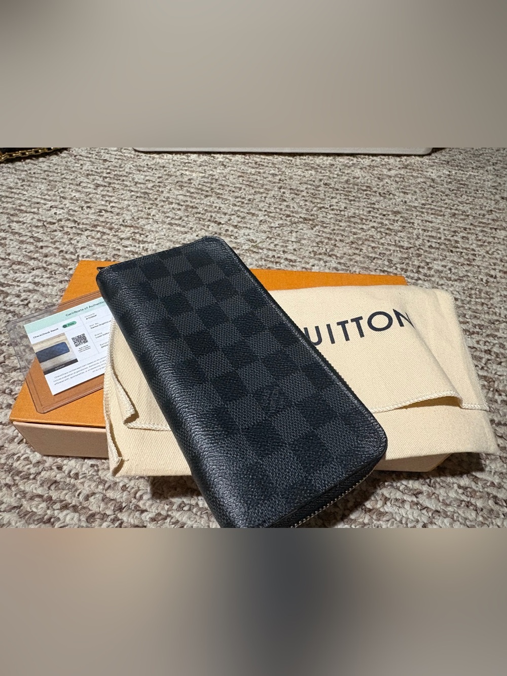 Louis Vuitton Portefeuille Vasco Long Wallet Damier Canvas w Box, Dust Bag, CoA
